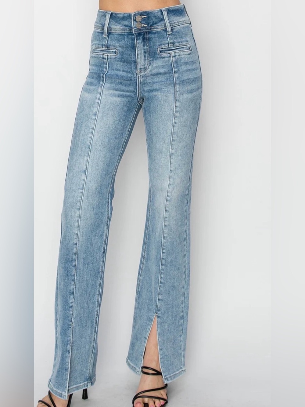 RISEN JEANS 9/29 The Sheila Jeans with high waist, front slit at bottom hem